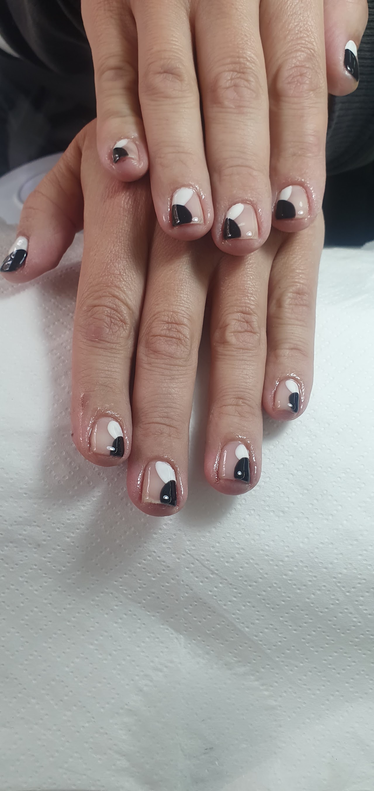 Trabajo de nail art en Sofía Spa
